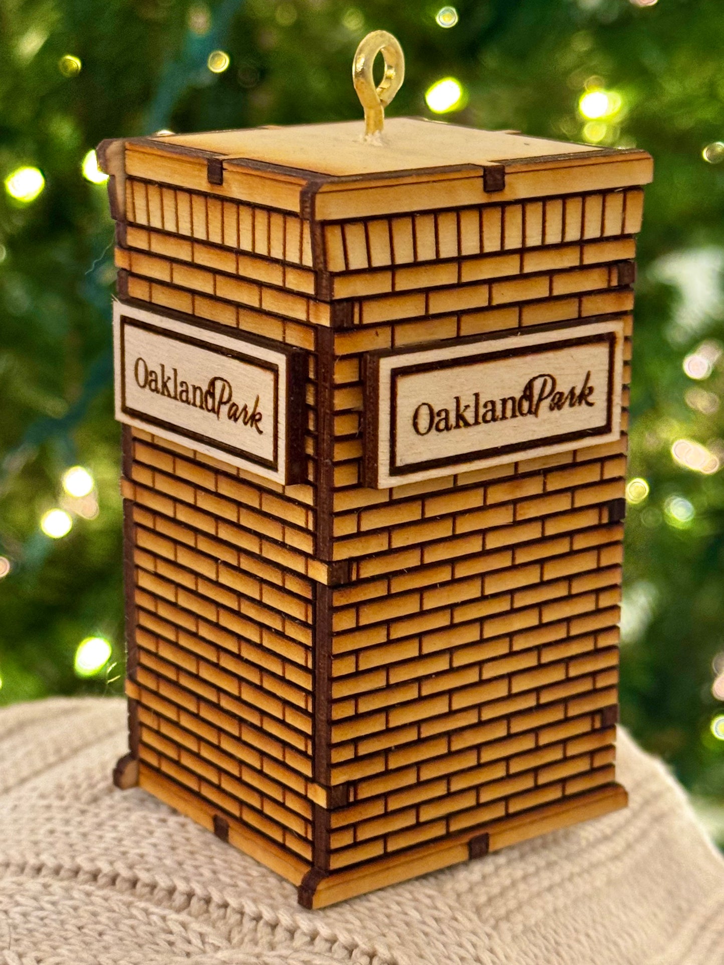 2025 Oakland Park Resident Ornament